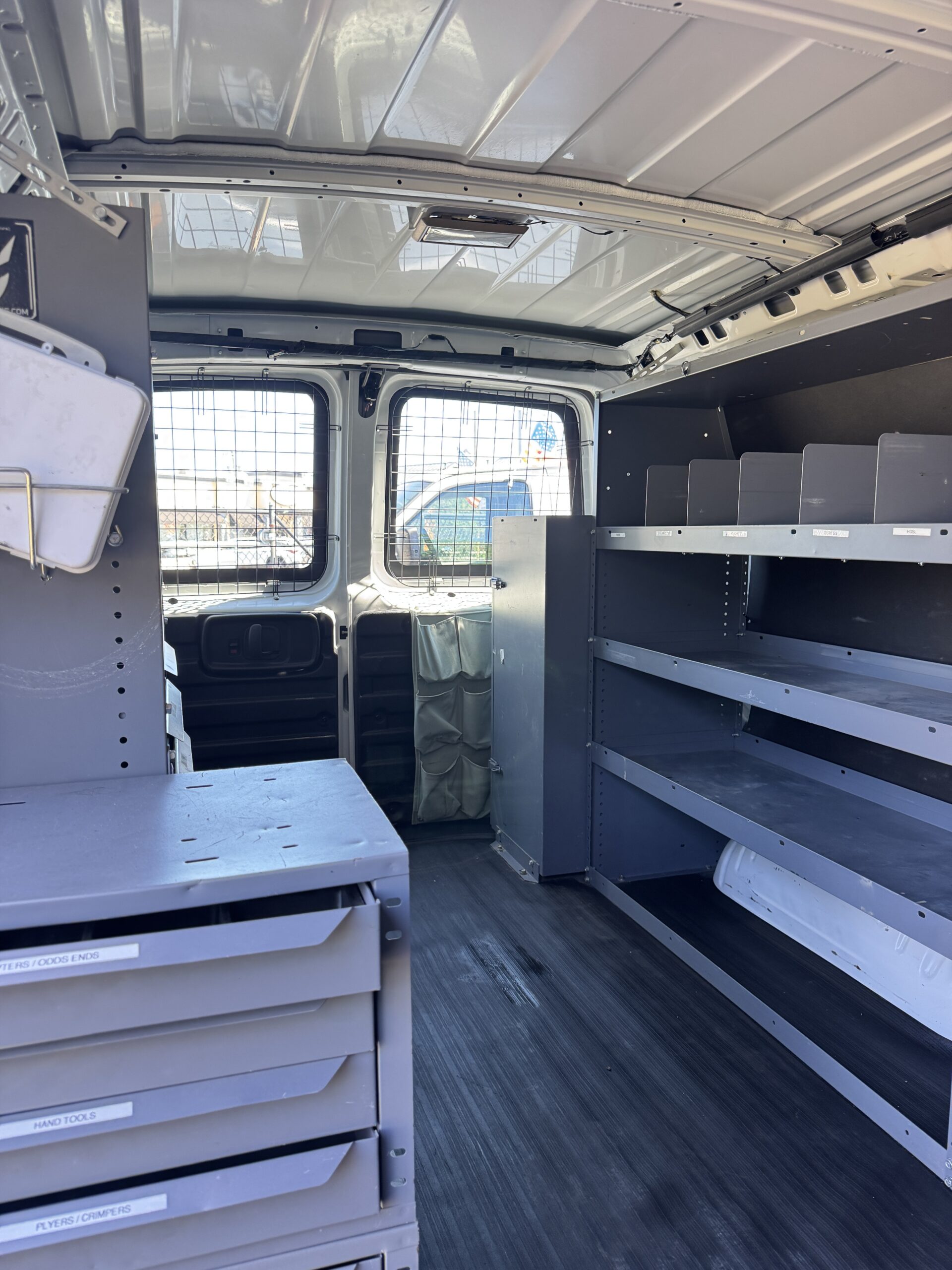 
								2012 Chevrolet Express 2500 full									